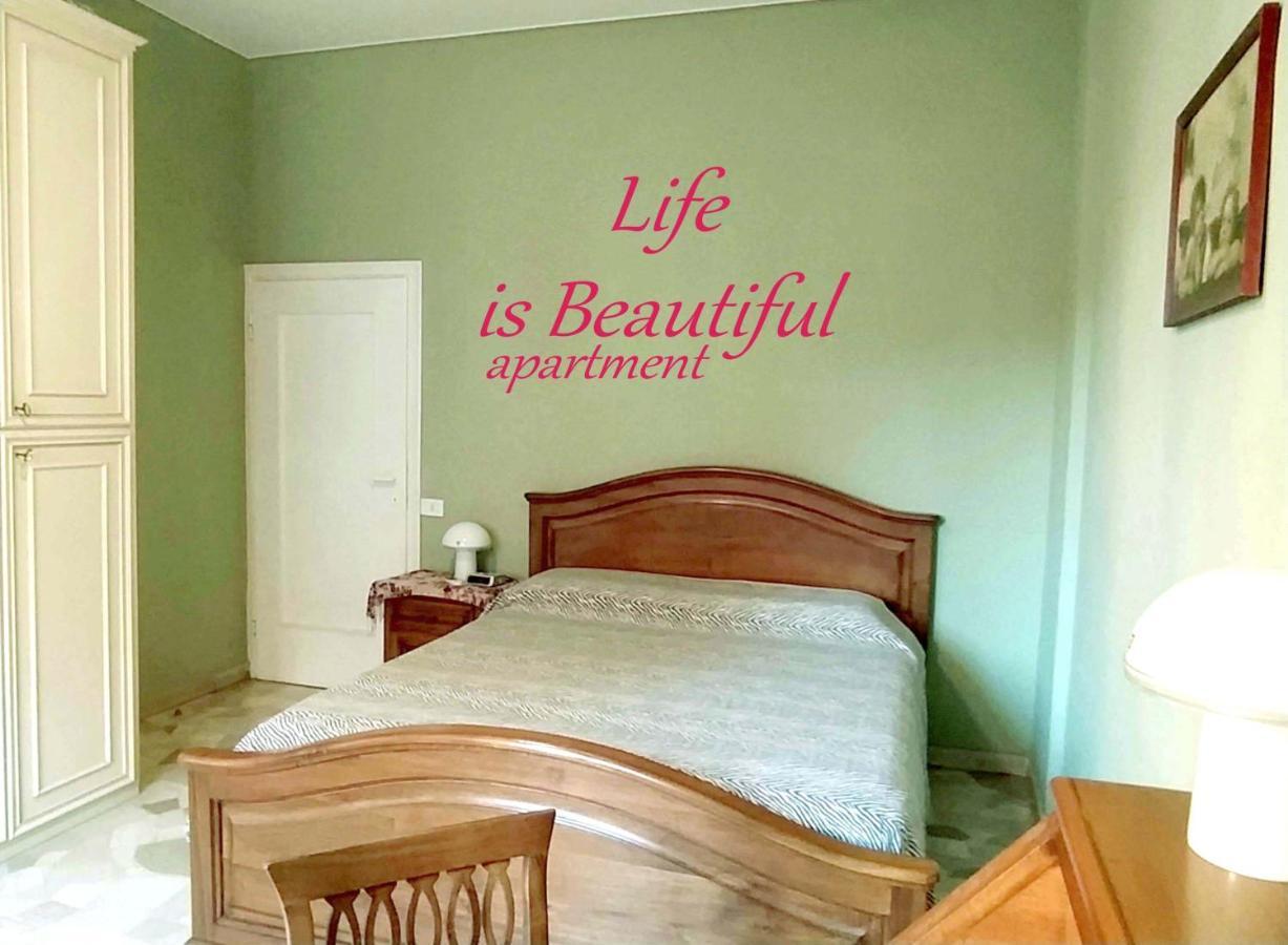 'life Is Beautiful' * Florença
